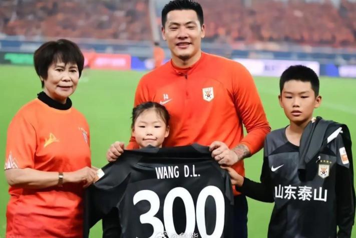 2026世界杯投注官方网站-大连英博门将位置或迎来新大鱼首秀，踢上港就将亮相，值得期待